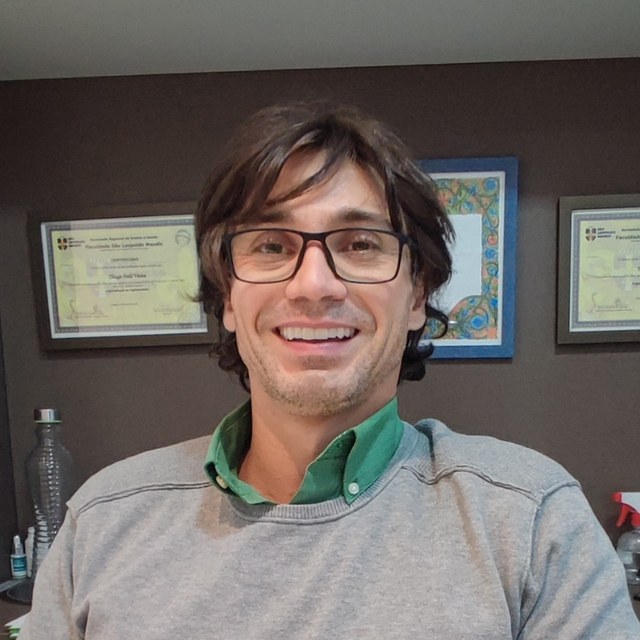 Dr. Thiago Fahl, cirurgião-dentista da Fahl Odonto Center